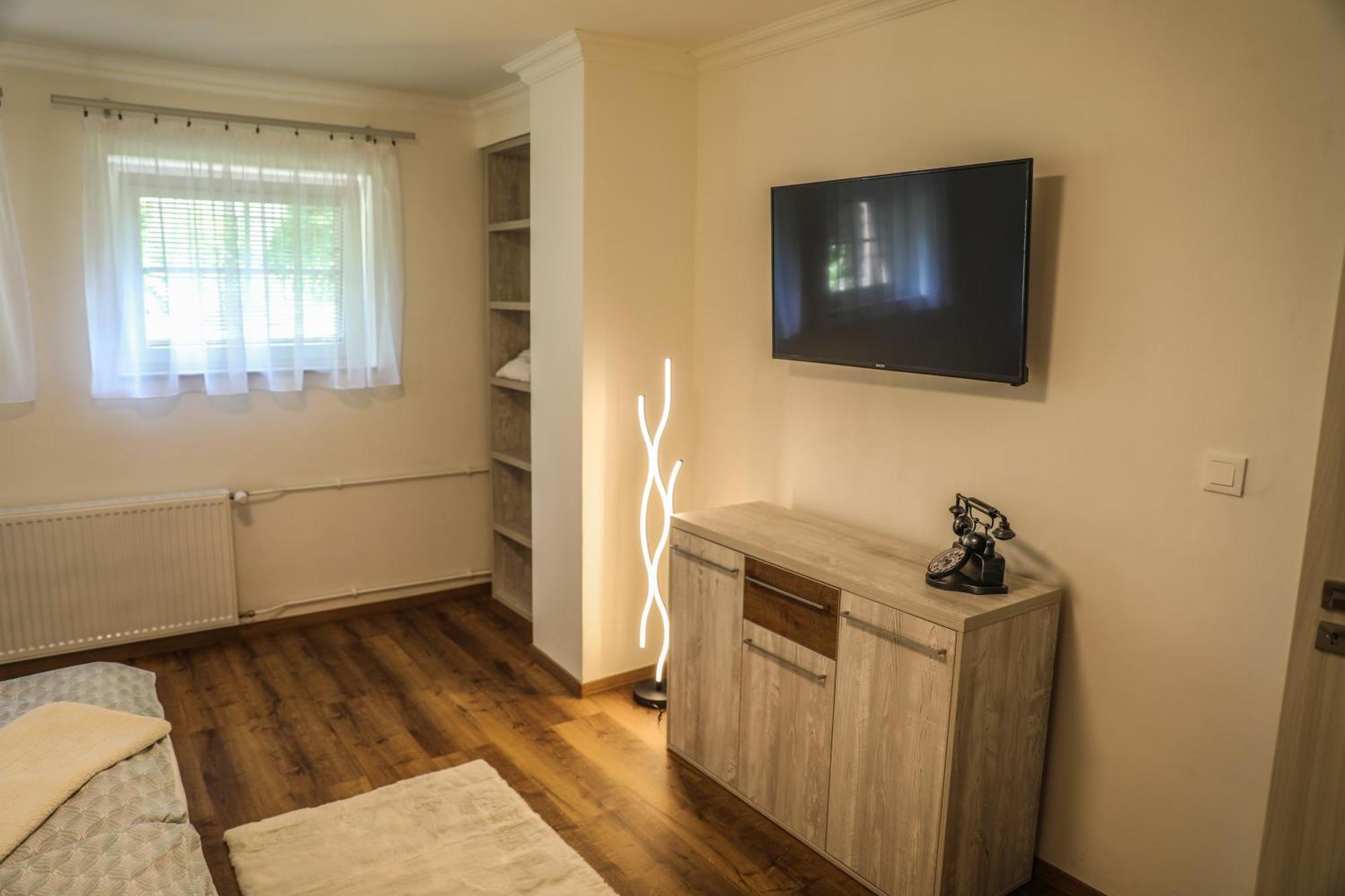 Apartment Irma Karlovy Vary Eksteriør bilde